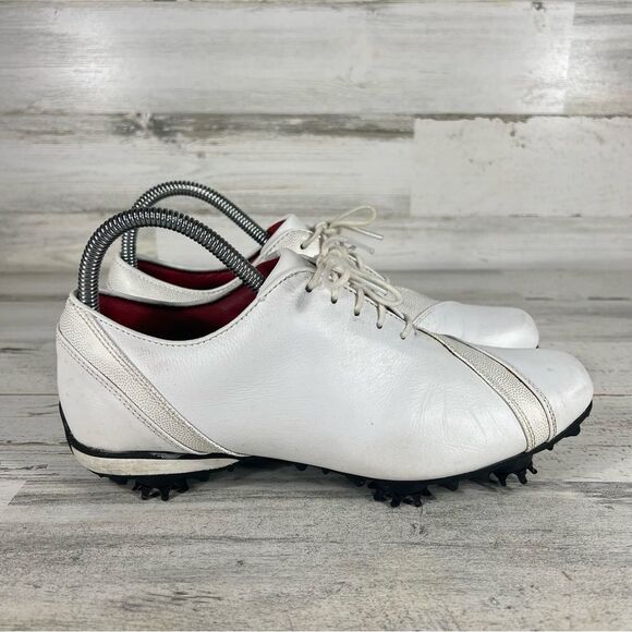 Footjoy lopes leather golf cleats‎ Womens 7.5 - Picture 1 of 9